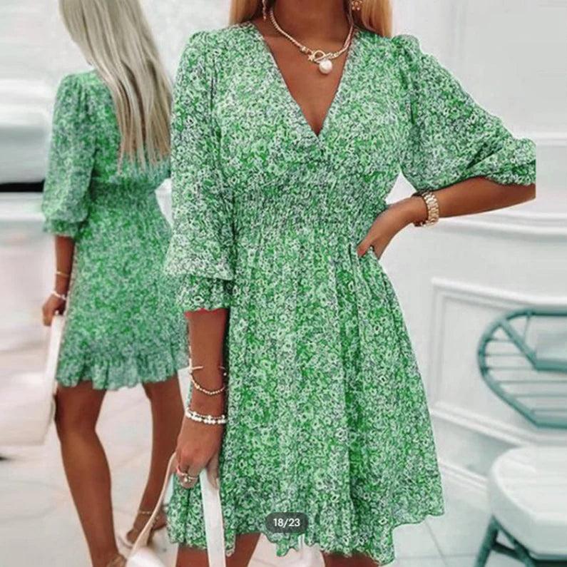 Clara - Elegant Floral Dress