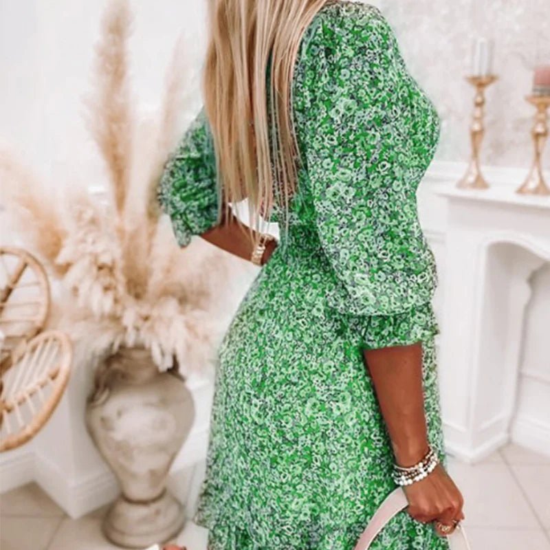 Clara - Elegant Floral Dress